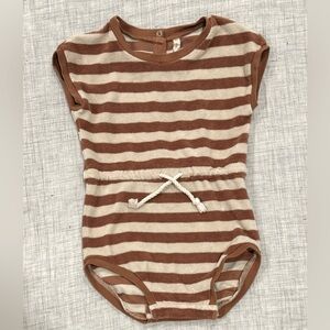 Quincy Mae, brown stripes, terry cloth romper. Size 2y-3y. EUC.